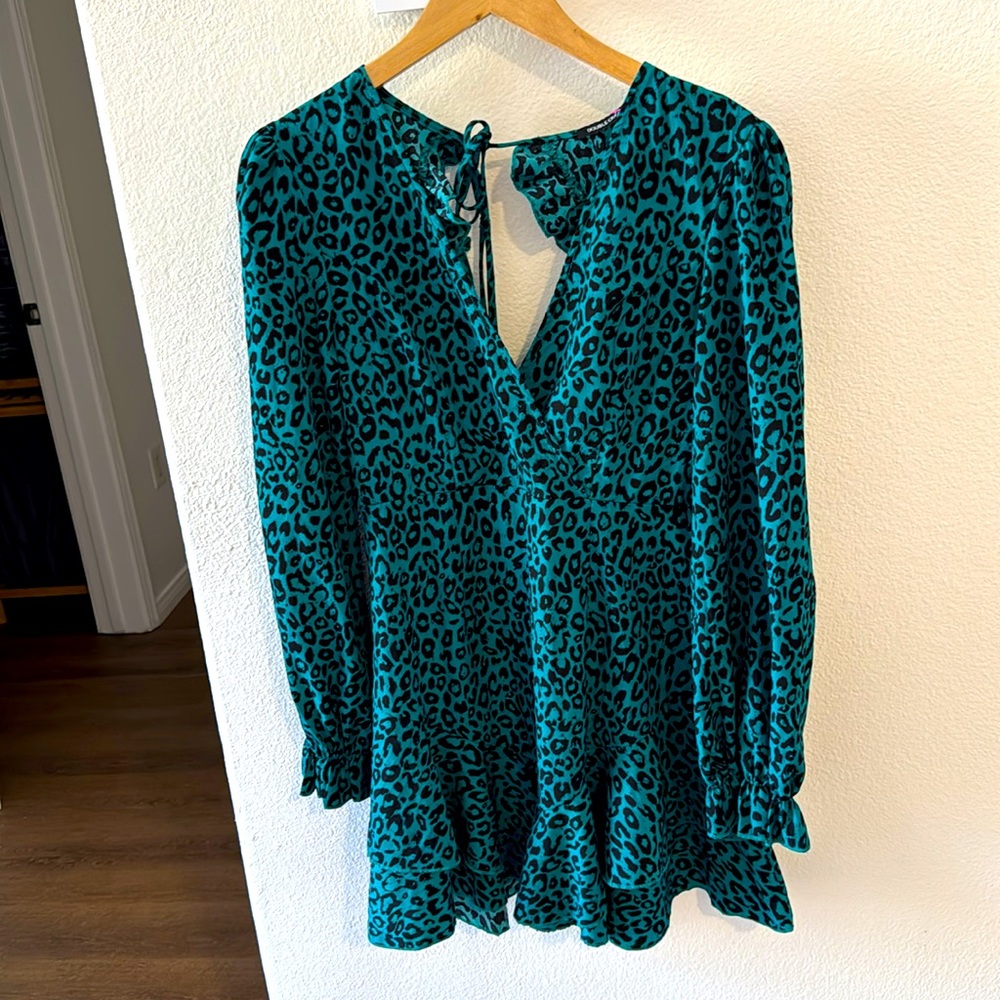 Polyester Dresses Size Medium - Picture 6 of 15